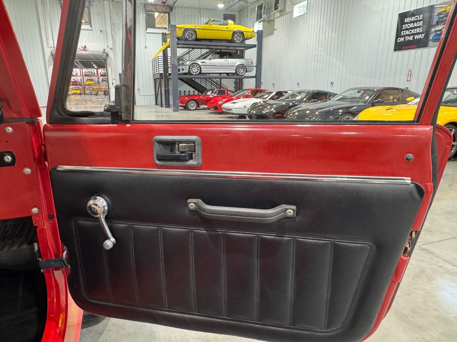 Jeep-CJ-1983-11