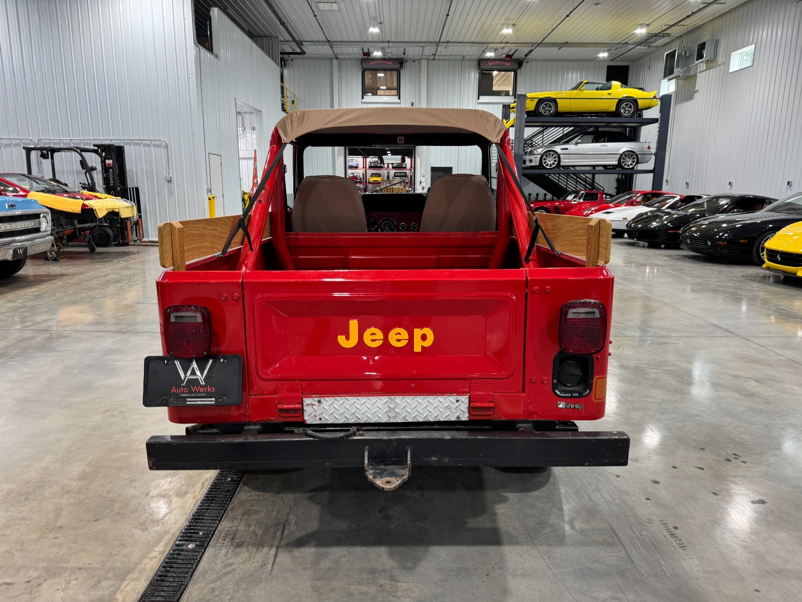 Jeep-CJ-1983-3