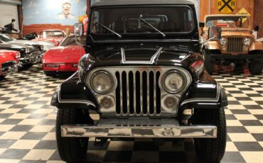 Jeep-CJ-1983-SUV-1