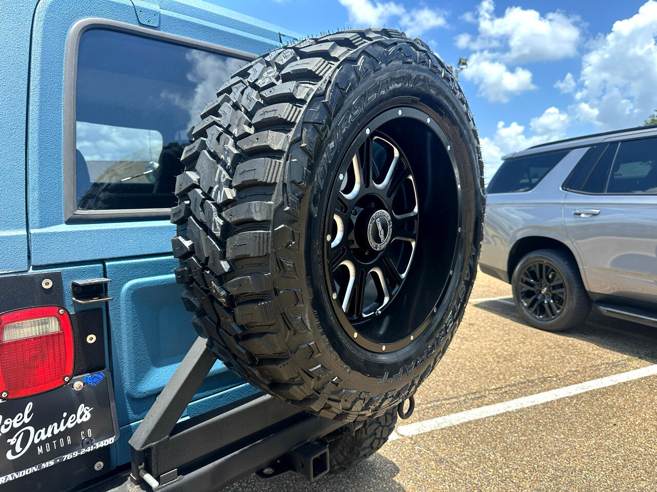 Jeep-CJ-1983-SUV-15