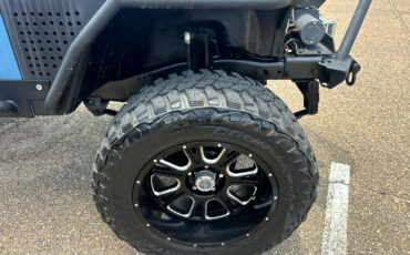 Jeep-CJ-1983-SUV-22