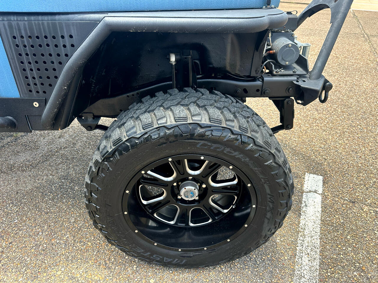 Jeep-CJ-1983-SUV-22