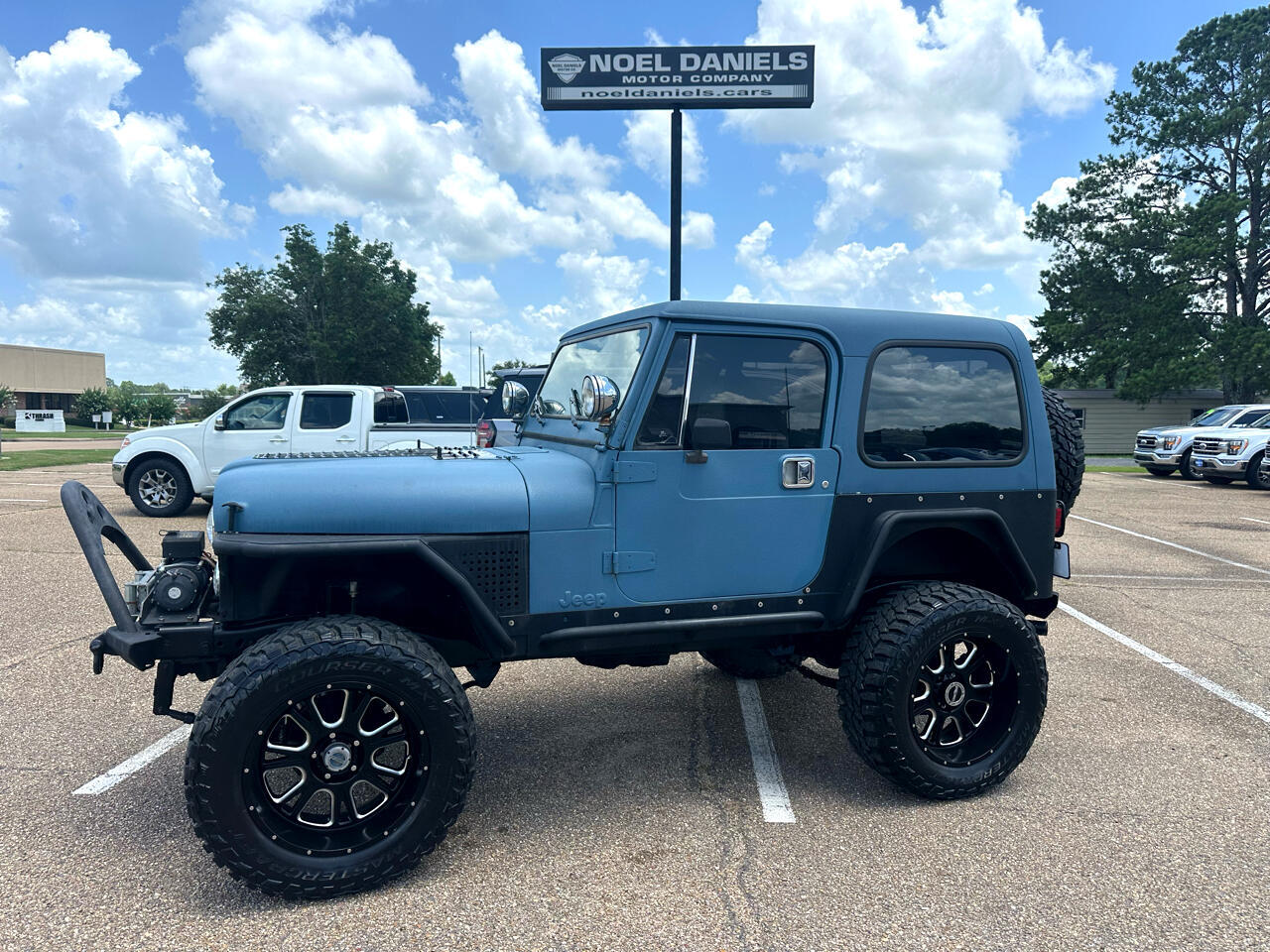 Jeep CJ 1983 SUV