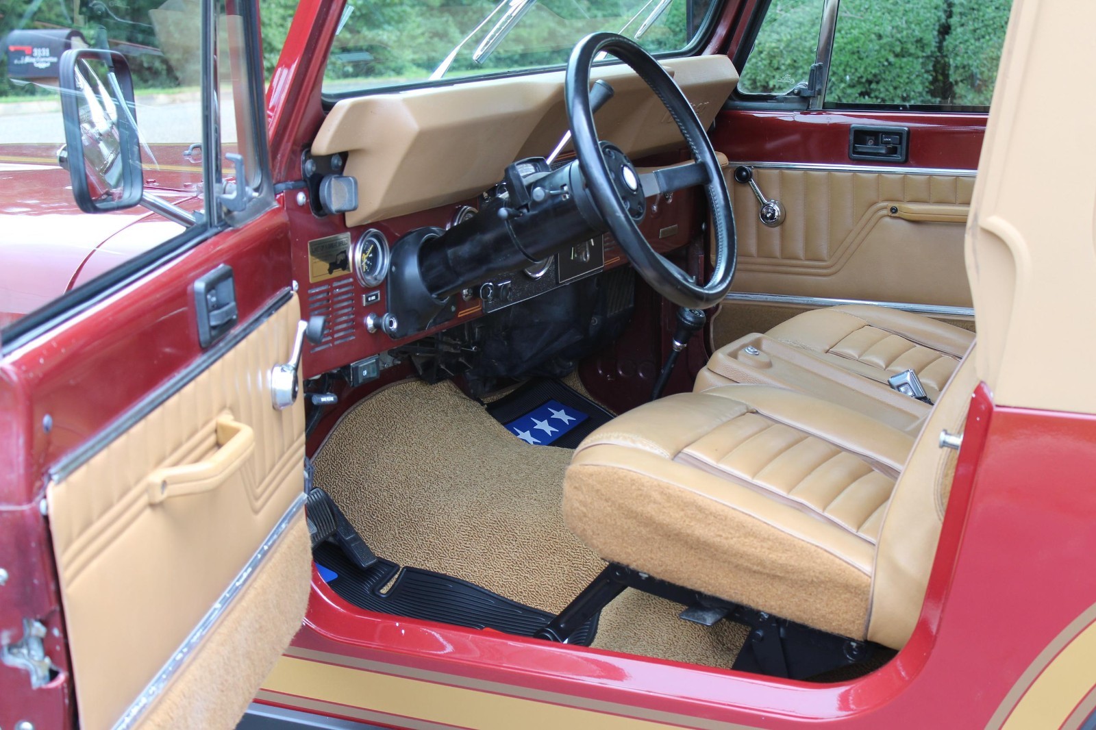 Jeep-CJ-1986-SUV-13