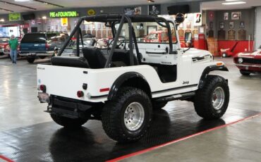 Jeep-CJ-5-Renegade-4x4-1974-Jeep-5