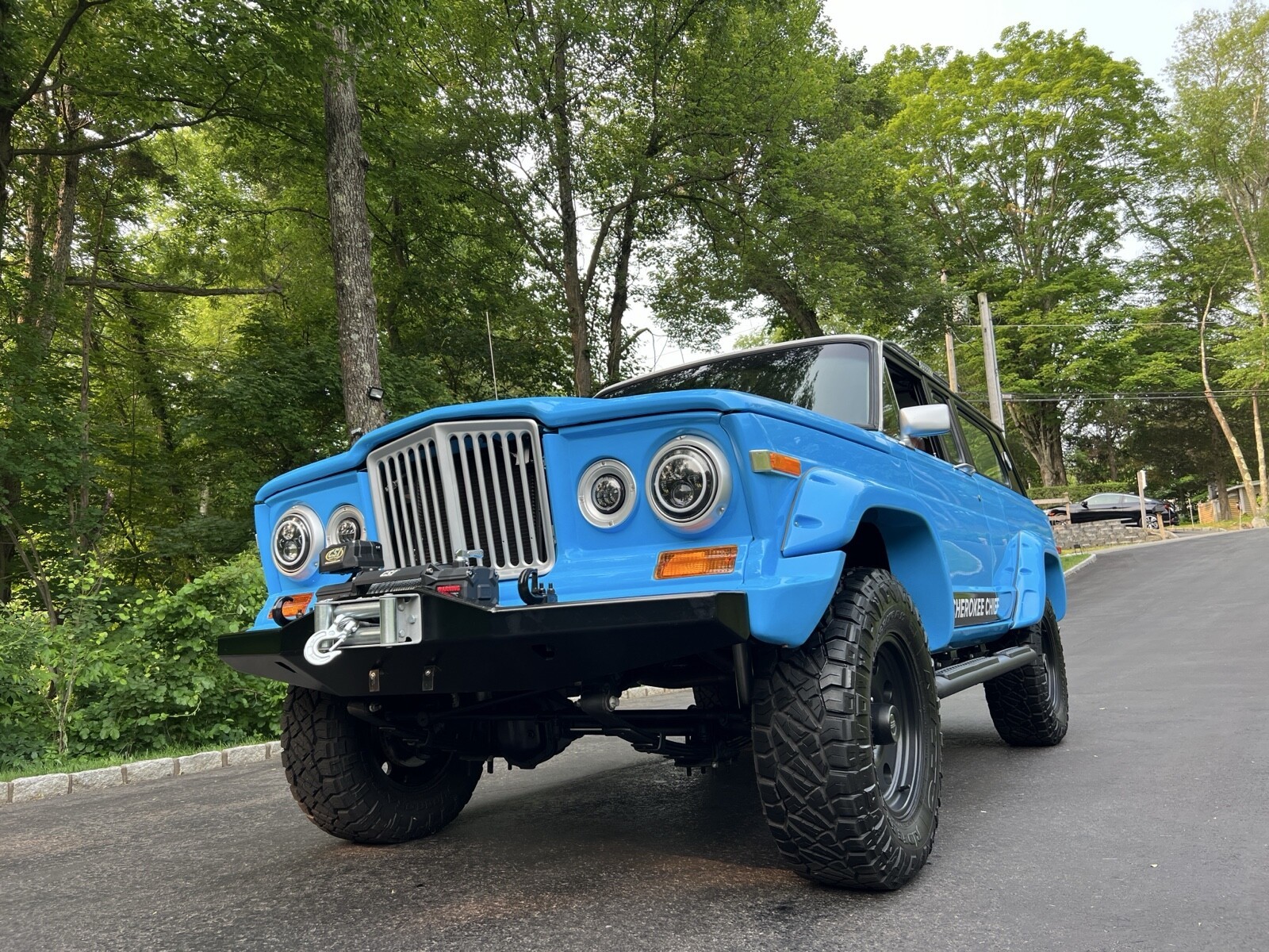 Jeep-Cherokee-1979-SUV-1