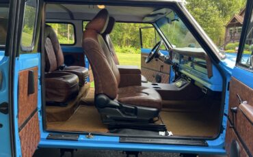Jeep-Cherokee-1979-SUV-23