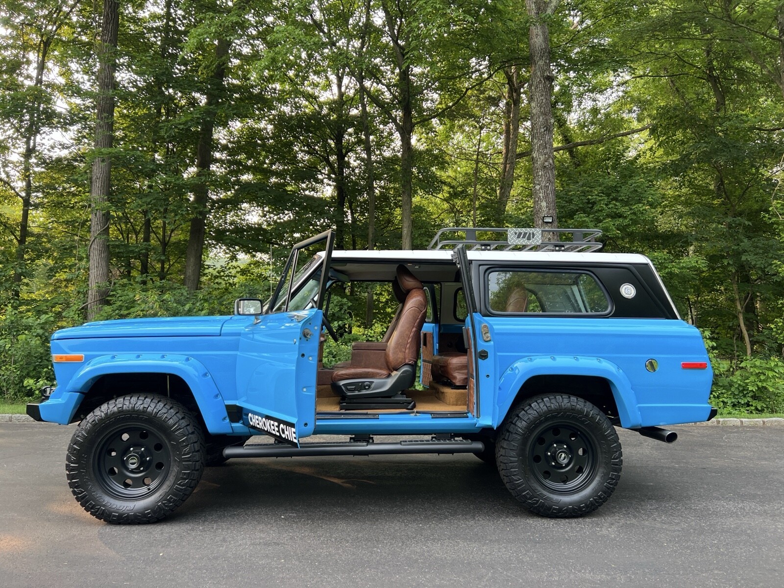 Jeep-Cherokee-1979-SUV-6