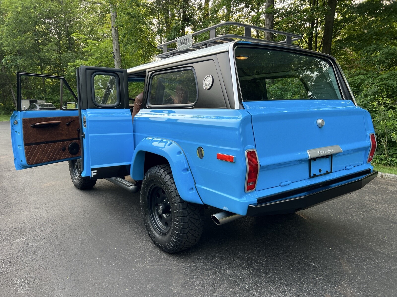 Jeep-Cherokee-1979-SUV-7