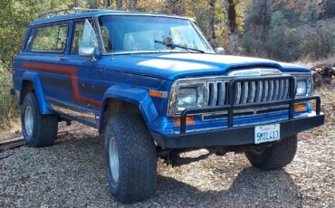 Jeep-Cherokee-1981-SUV-3