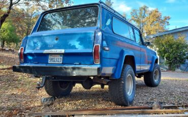 Jeep-Cherokee-1981-SUV-5