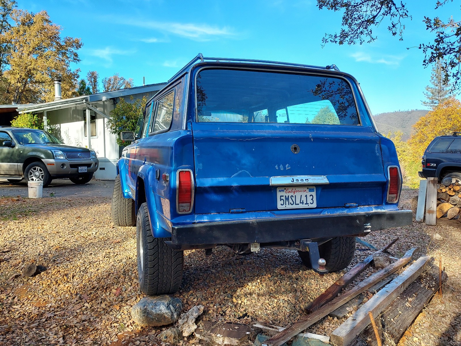 Jeep-Cherokee-1981-SUV-6