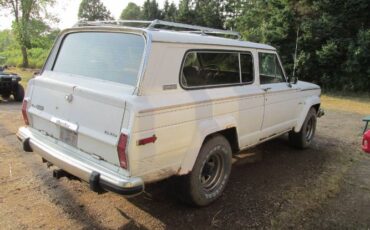 Jeep-Cherokee-1982-White-2