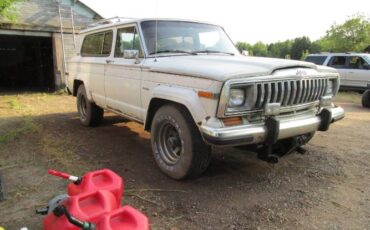 Jeep-Cherokee-1982-White