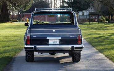 Jeep-Cherokee-1983-SUV-3