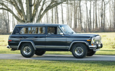 Jeep-Cherokee-1983-SUV-6
