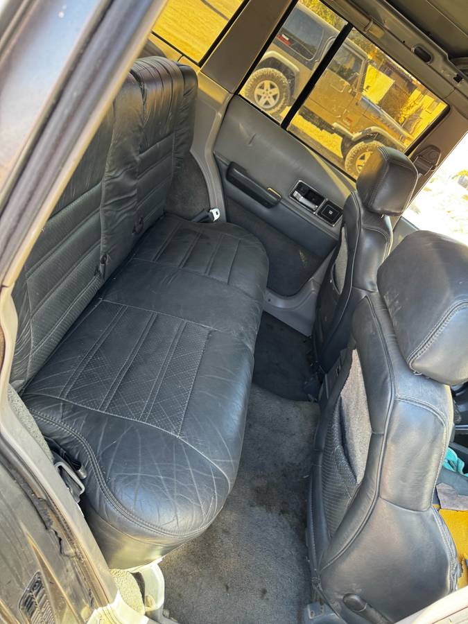 Jeep-Cherokee-1988-2