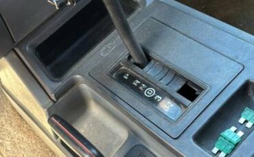 Jeep-Cherokee-1988-4