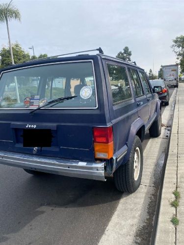 Jeep-Cherokee-1988-Blue-1