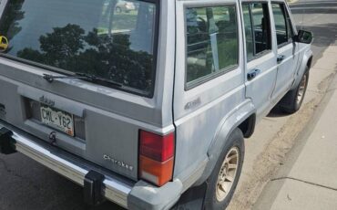 Jeep-Cherokee-1990-grey-1