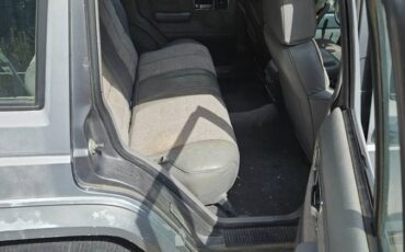 Jeep-Cherokee-1990-grey-13