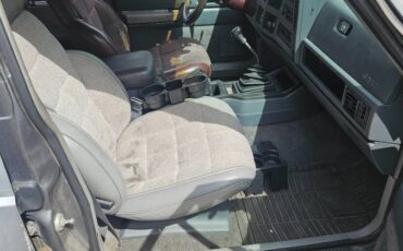 Jeep-Cherokee-1990-grey-2