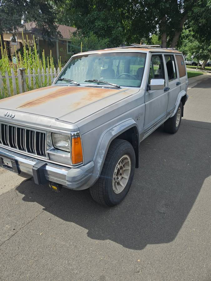 Jeep-Cherokee-1990-grey-4
