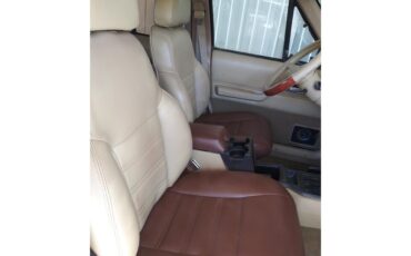 Jeep-Cherokee-1991-Black-Brown-26