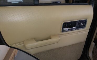 Jeep-Cherokee-1991-Black-Brown-33