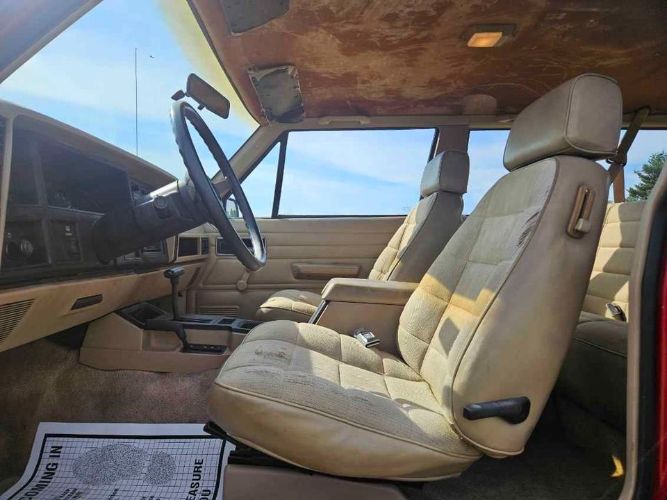 Jeep-Cherokee-1992-Red-Tan-1