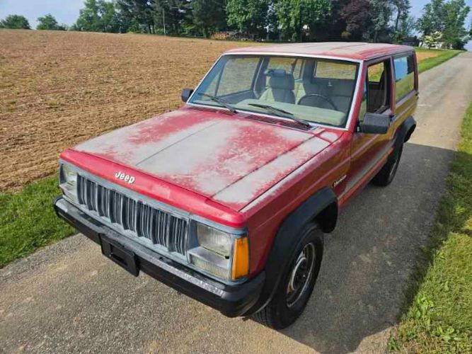 Jeep-Cherokee-1992-Red-Tan-3