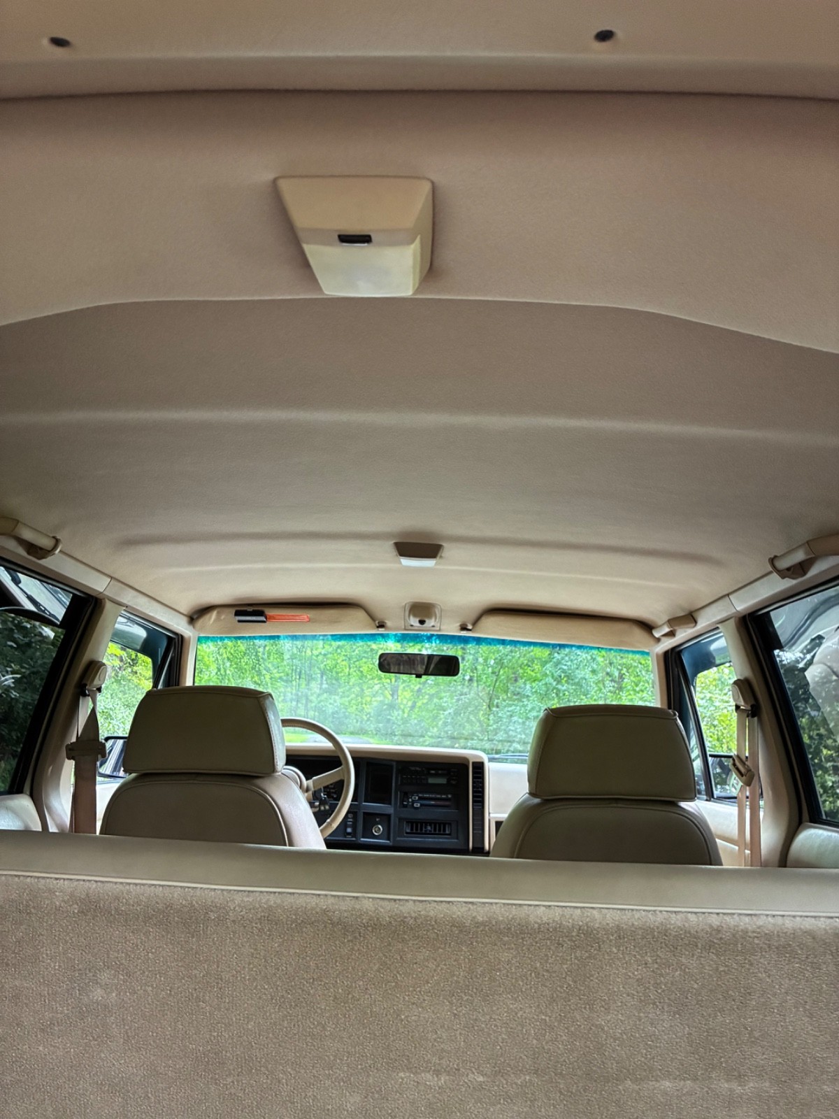 Jeep-Cherokee-1994-SUV-15