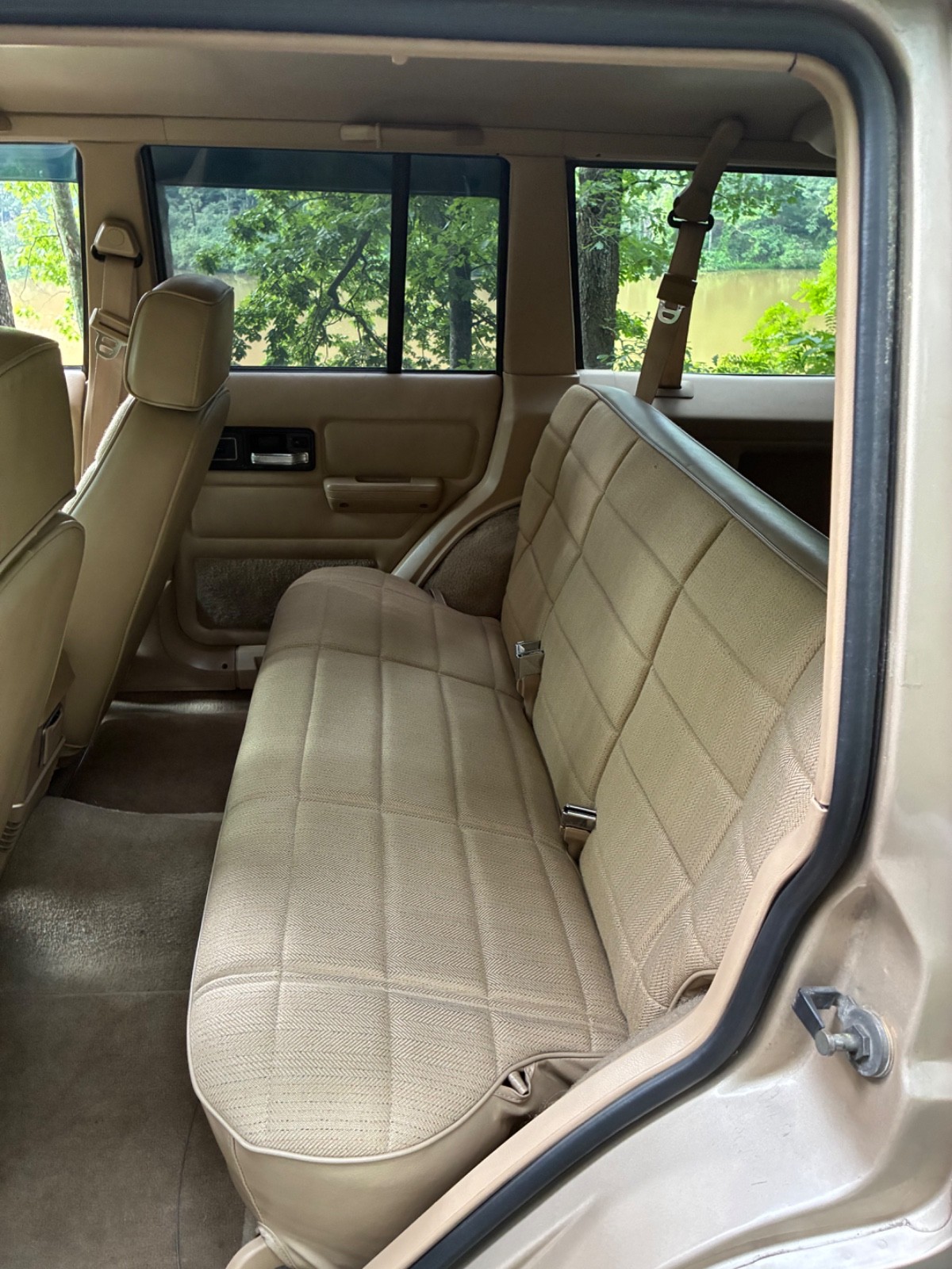 Jeep-Cherokee-1994-SUV-22