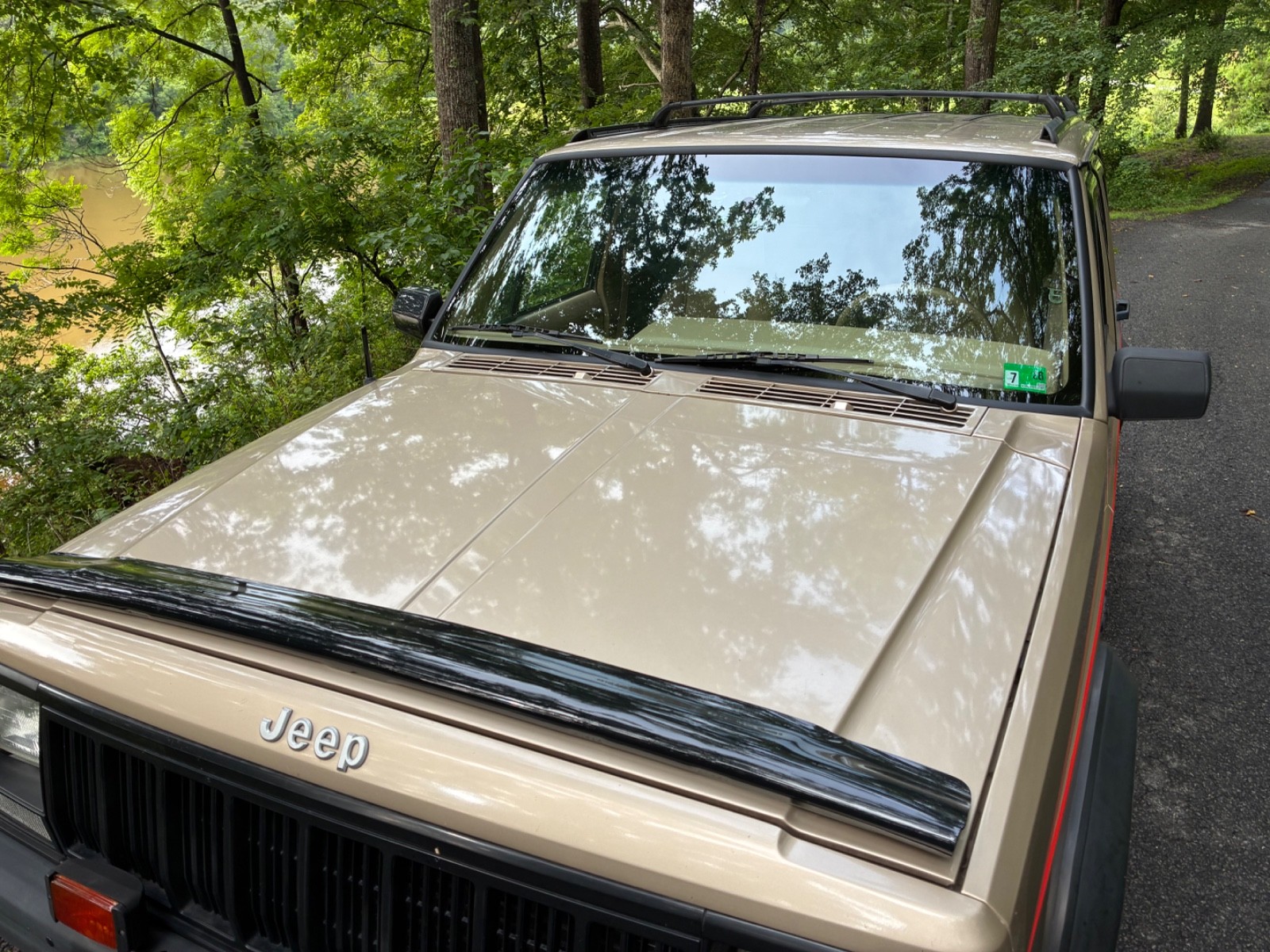 Jeep-Cherokee-1994-SUV-28