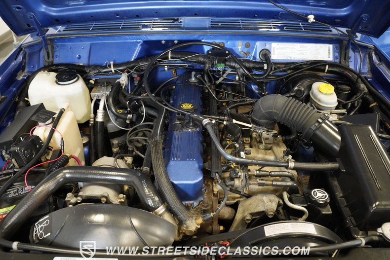Jeep-Cherokee-1995-Brilliant-Blue-Metal-Gray-1