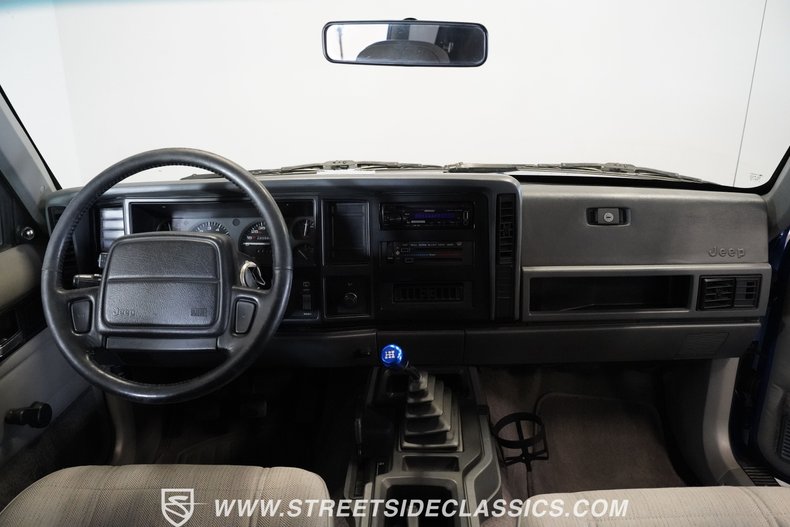 Jeep-Cherokee-1995-Brilliant-Blue-Metal-Gray-14