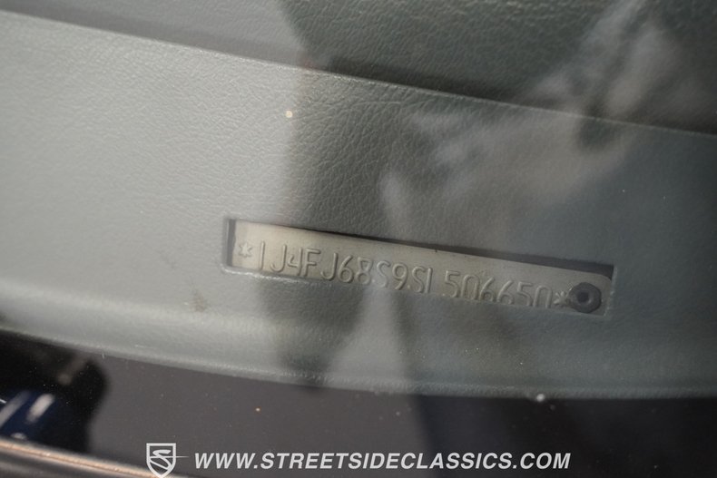 Jeep-Cherokee-1995-Brilliant-Blue-Metal-Gray-44