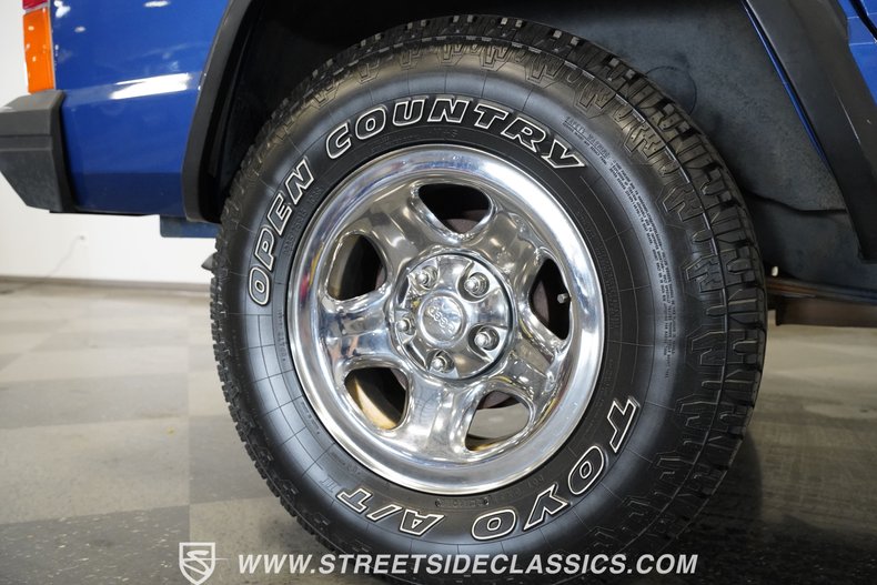 Jeep-Cherokee-1995-Brilliant-Blue-Metal-Gray-5