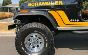 Jeep-Cj-1982-Black-Tan-13