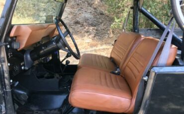 Jeep-Cj-1982-Black-Tan-19