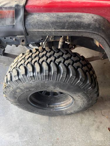 Jeep-Cj-1987-Red-2