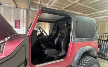Jeep-Cj-1987-Red-4