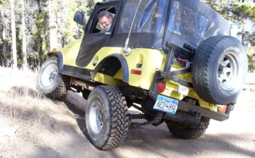 Jeep-Cj5-1970-yellow-21