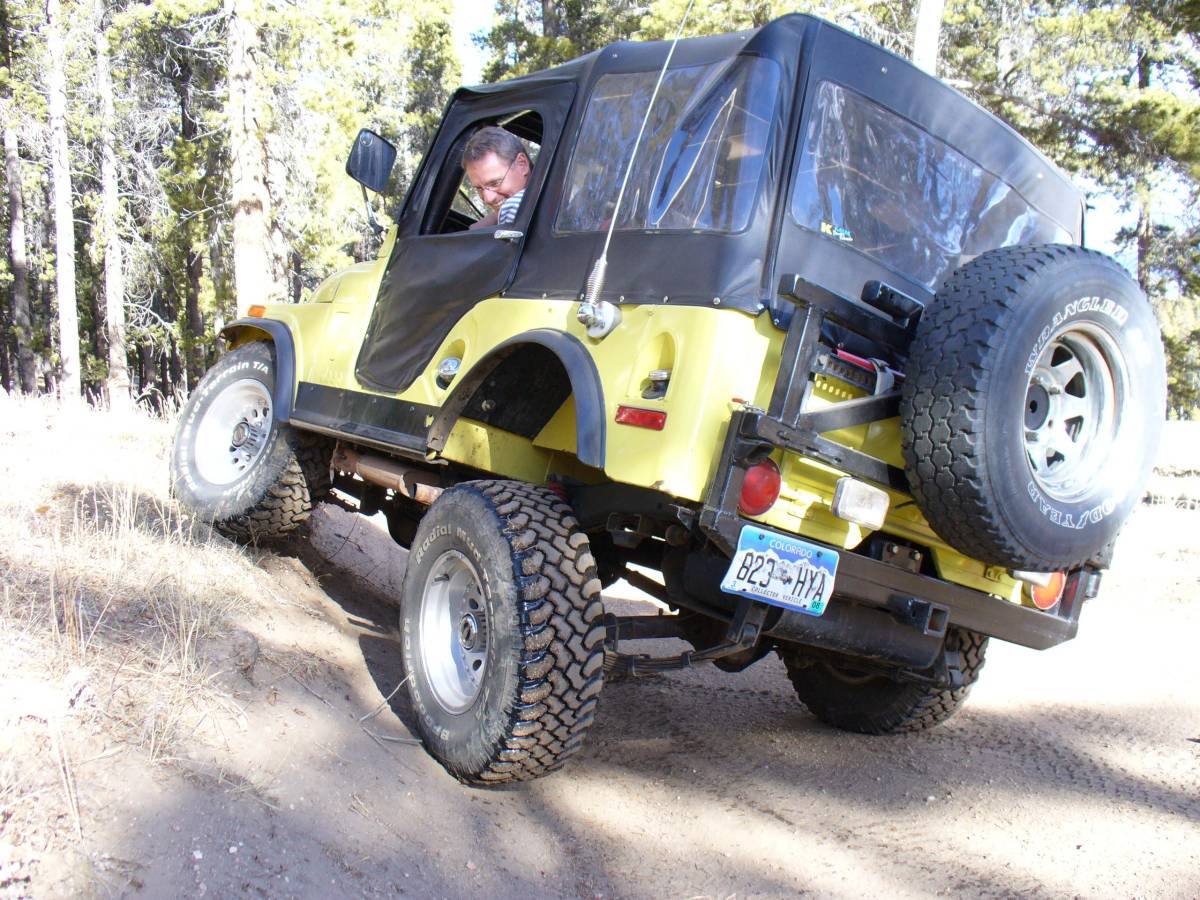 Jeep-Cj5-1970-yellow-21