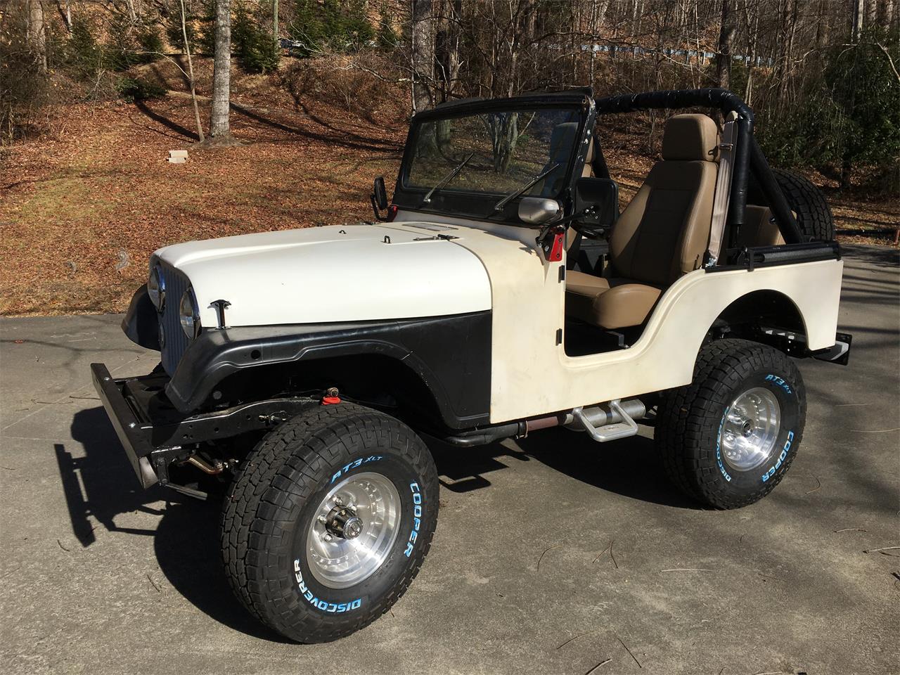 Jeep-Cj5-1972-Tan-Black-12