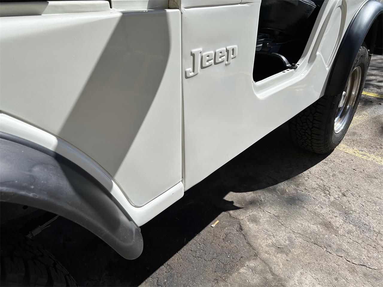 Jeep-Cj5-1973-Whit-Black-22