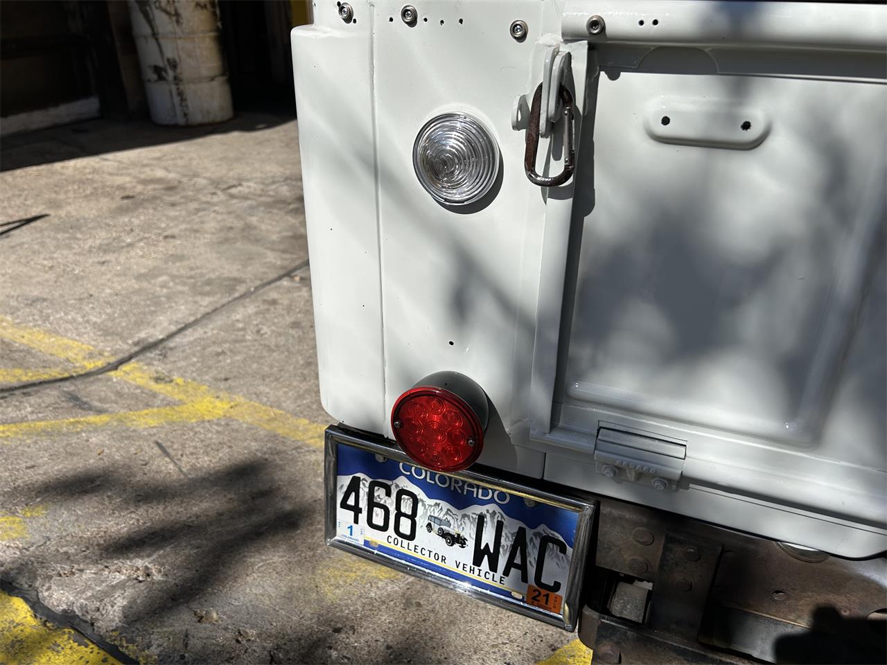 Jeep-Cj5-1973-Whit-Black-24