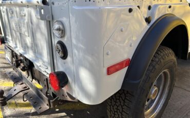 Jeep-Cj5-1973-Whit-Black-28