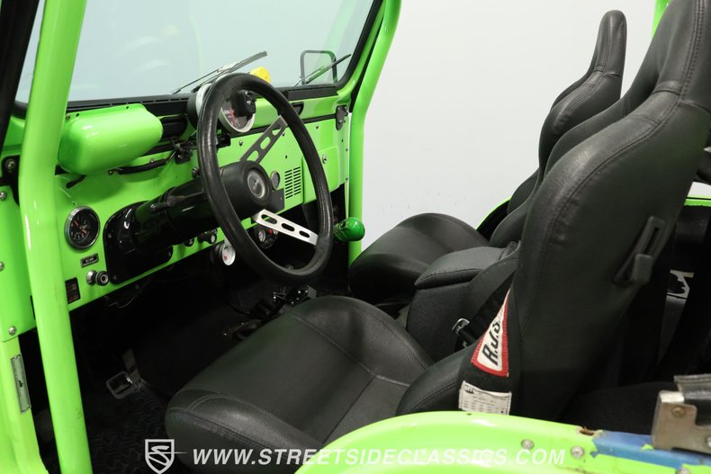Jeep-Cj5-1976-Limelight-Green-Black-2