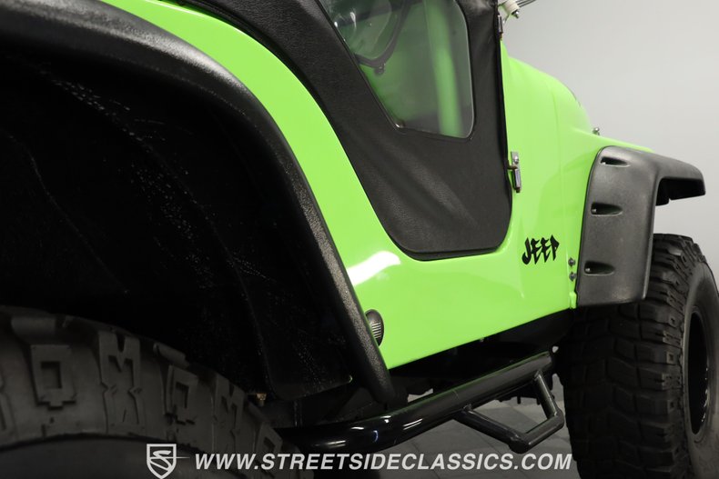 Jeep-Cj5-1976-Limelight-Green-Black-24